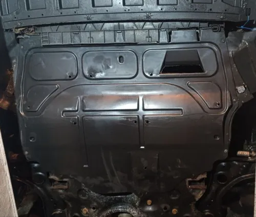 Пластиковая защита двигателя и кпп Seat Toledo 4 2012-2018