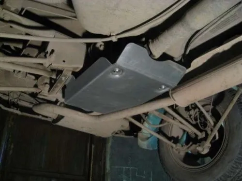 Металлическая защита редуктора заднего моста Renault Duster 1 2010-2015