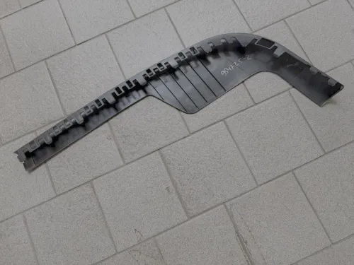 Спойлер бампера передний правый Volksvagen Passat B4 1993-1996