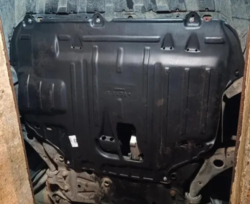 Пластиковая защита двигателя Volvo C30 2006-2013