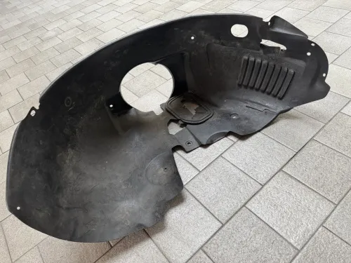 Защита крыла (подкрылок) передний правый Chrysler 300M 1998-2004