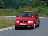 Защита крыла (подкрылок) передний правый Volkswagen Polo 3 1999-2001