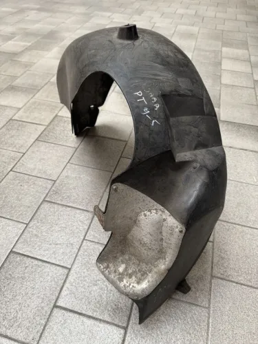 Защита крыла (подкрылок) задний правый Saab 9-5 1 1997-2005