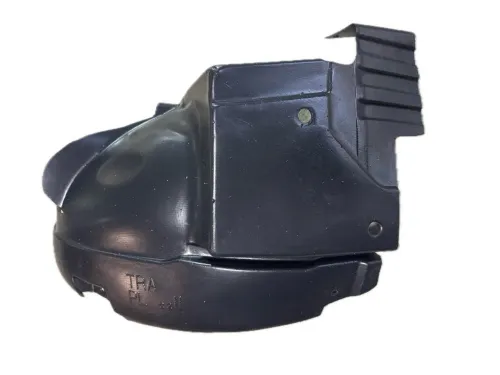 Защита крыла (подкрылок) передний левый Opel Vivaro A 2001-2014 задняя часть