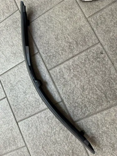 Молдинг бампера передний левый Ford Focus 1998-2004