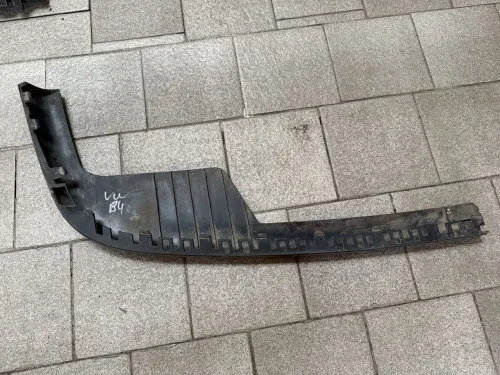 Юбка бампера переднего Volkswagen Passat 1993-1997 правая часть