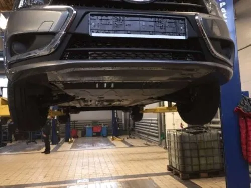 Металлическая защита двигателя и кпп Lada Vesta 2015-