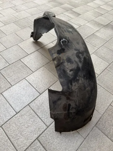 Защита крыла (подкрылок) передний левый Volkswagen Golf 3 1991-2000