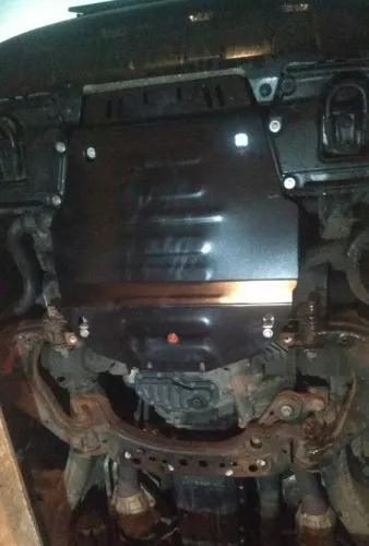 Металлическая защита двигателя Toyota Land Cruiser 200 2007-2015