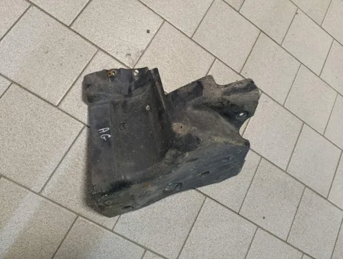 Пластиковая защита двигателя Opel Astra G 1998-2009 боковая правая