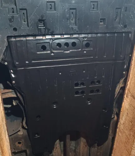 Пластиковая защита двигателя Peugeot 308 1 2007-2013