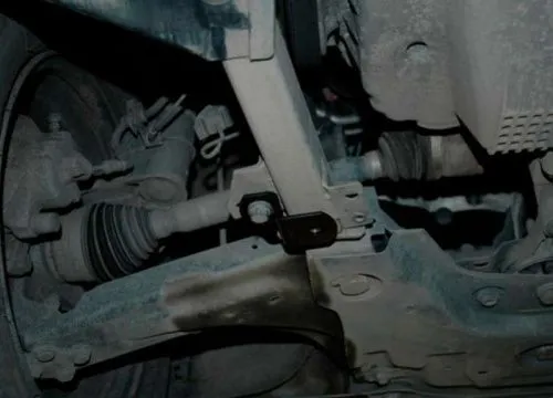 Металлическая защита двигателя и кпп Renault Laguna 3 2007-2015