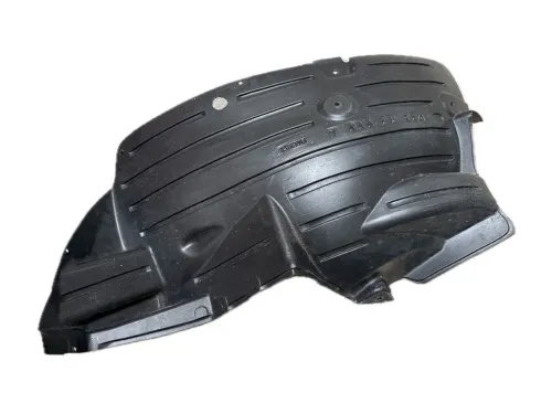 Защита крыла (подкрылок) передний правый Renault Master 2019- передняя часть