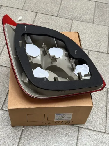 Фонарь задний правый Ford Fiesta MK4/5 1996-2001