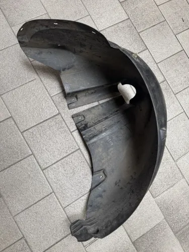 Защита крыла (подкрылок) задний правый Skoda Fabia 1 1999-2007