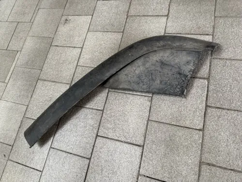 Спойлер бампера передний левый Seat Ibiza