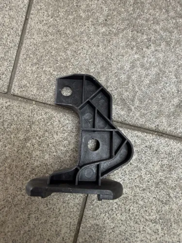 Кронштейн бампера левый BMW 5 E39 1995-1999