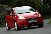 Защита крыла (подкрылок) передний правый Fiat Grande Punto 2005-2010