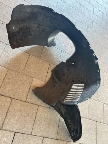 Защита крыла (подкрылок) передний правый Seat Ibiza III