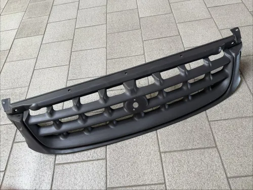 Решетка радиатора к Dodge Caravan 1996-2000
